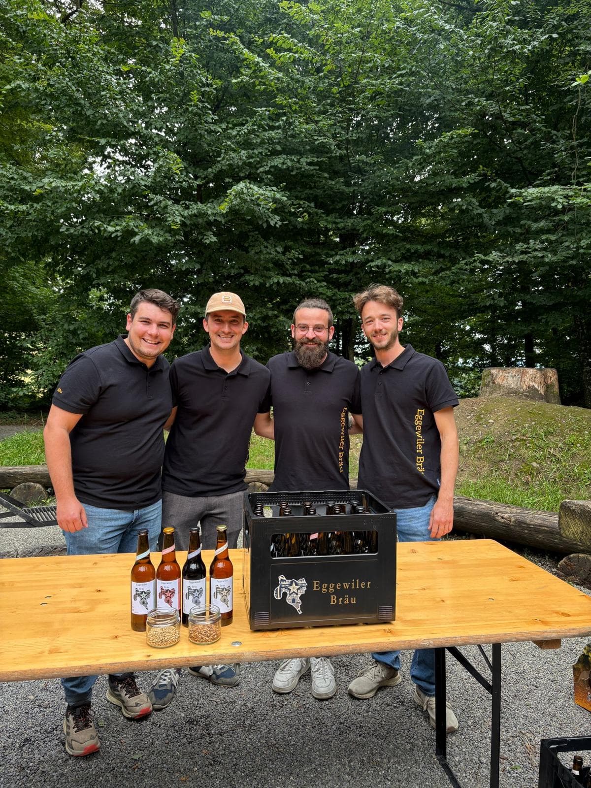 Das Team von Eggewiler Bräu